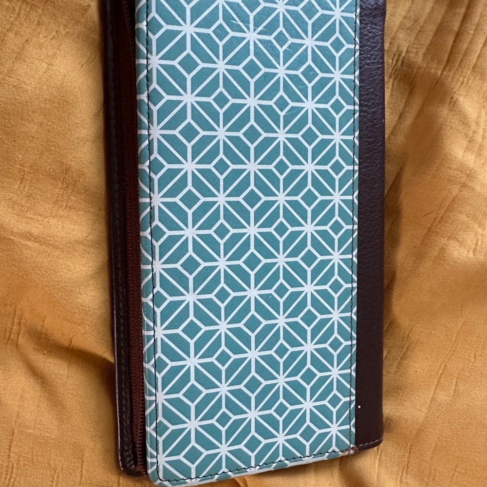 Geometric Pattern Wallet